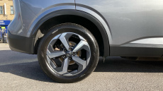 Nissan Qashqai 1.3 DiG-T MH N-Connecta 5dr Petrol Hatchback